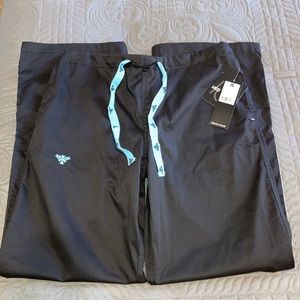 NWT Med Couture black scrub pants